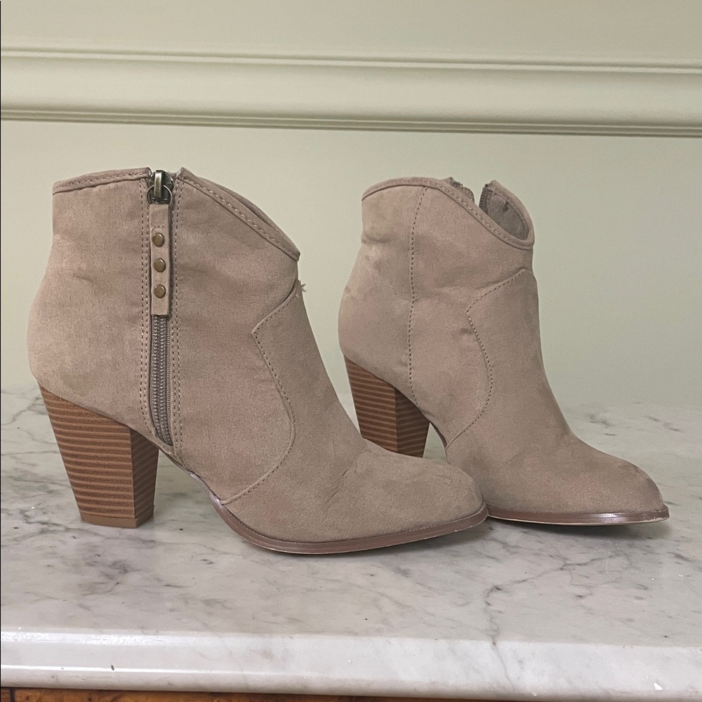 Vanity Taupe Faux Suede Western Ankle Booties